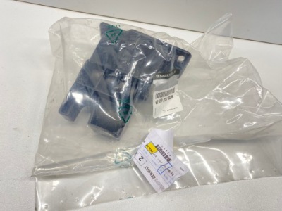 Кронштейн  бампера права передня renault clio iv 12- фото №1