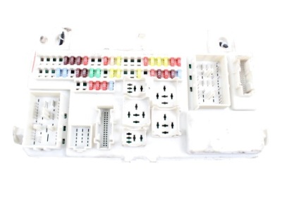 Корпус коробка запобіжників bsi mazda 3 bk bs4h66730c фото №1