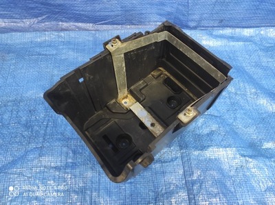 Основа полиця акумулятор ford fiesta mk7 фото №1