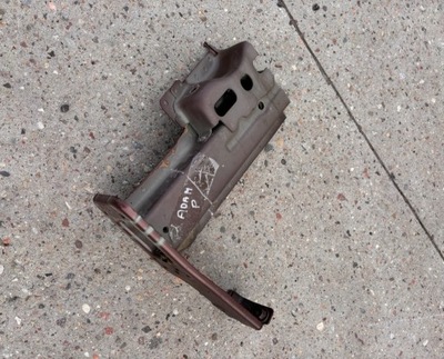 Opel adam лонжерон чверть права передня фото №1