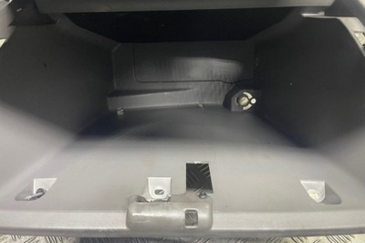 Бардачок renault grand scénic ii jm0/1_ 8200248663 2.0l дизель 110kw 2006 фото №1