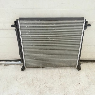 Радіатор vw crafter 17- фото №1