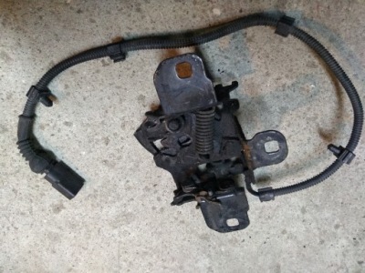 Замок капот крышки двигателя vw golf iv bora 2003 фото №1