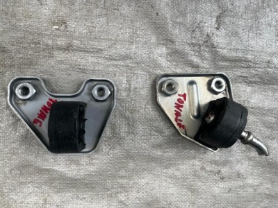 Alfa romeo tonale кронштейн глушителя фото №1