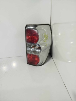 Лампа правая задняя suzuki grand vitara ii 05-12 фото №1