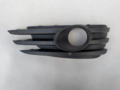 Решітка протитуманної фари opel insignia права фото №1