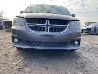 Dodge caravan бампер передний перед фото №1
