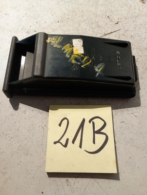 Nissan almera 68810bm400 попільничка передня фото №1