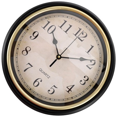 Rustykalny zegar ścienny w stylu vintage