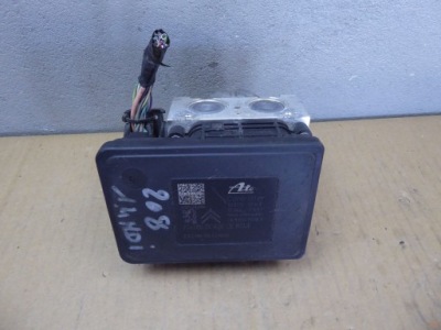 Насос abs peugeot 208 9804161580 фото №1