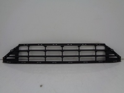 Volvo xc60 2017- решітка середня бампер перед фото №1