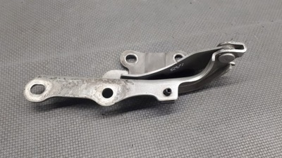 Петля капот правий перед lexus rx300 фото №1