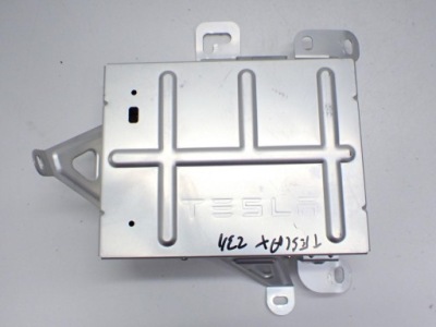 Усилитель радио аудио тюнер 1490471-00-c tesla model x 23r фото №1