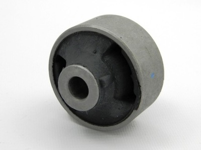 Втулка задняя рычаг перед нижний nissan serena 05- фото №1