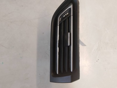 Peugeot 308 t9 решітка обдув ліва 96778765 фото №1