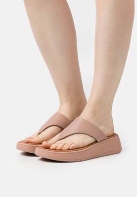 Klapki japonki na platformie FitFlop 38