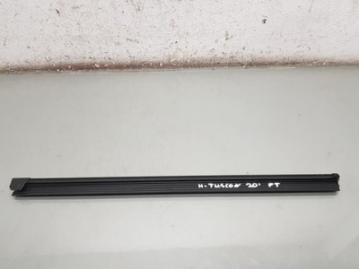 Молдинг уплотнитель правый задняя hyundai tucson iv фото №1