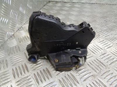 Замок дверь правый перед toyota avensis t25 фото №1