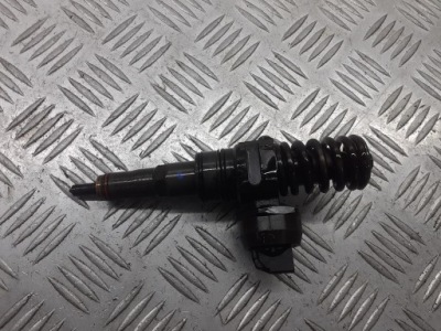 Насос-форсунка skoda octavia ii 1.9 tdi 0414720215 фото №1