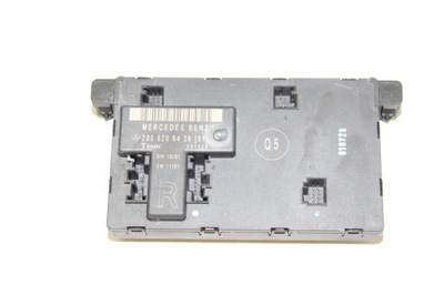 Модуль двері правий перед mercedes w203 coupe 2038206426 фото №1