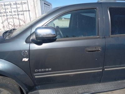 Двері лівий перед ліва передні dodge durango fl lift 2007-2009 фото №1