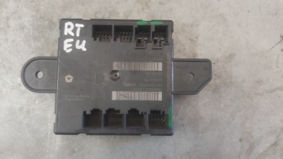 Voyager town caravan 08-20r модуль двері правий перед europa фото №1