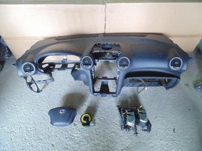 Приборная панель консоль подушки безопасности kia carens iii 2008 rok. фото №1