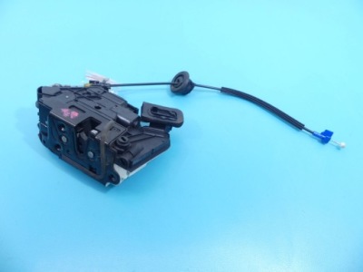 Замок задняя правый 7 pin leon iii 12-16 kombi фото №1