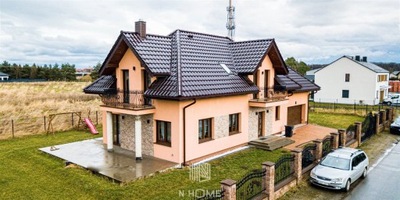Dom, Oława, Oławski (pow.), 229 m²
