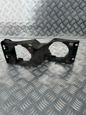 Рамка кронштейн противотуманных фар scania r левая фото №1