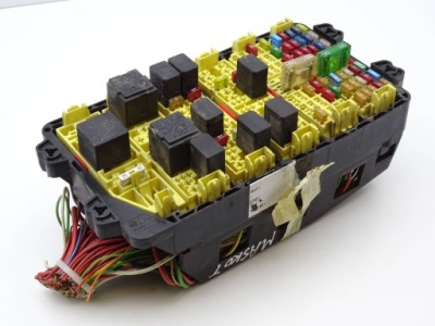 Коробка предохранителей renault mascott 504085501 / 504085258 nr148 фото №1