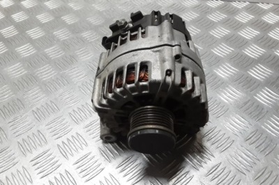 Генератор bmw 3 f30, f80 7823343 2.0l дизель 2013 фото №1