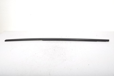 Bmw f40 молдинг скло підвіконна задня ліва фото №1