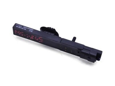 Усилитель сигнала антенна rifter combo e berlingo partner iv оригинальный номер 9672409080 фото №1