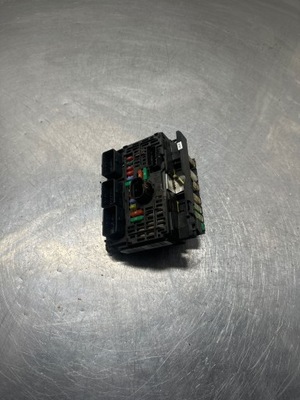 Citroen c4 i 2006 рамка / модуль запобіжників фото №1