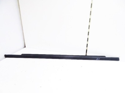 Alfa romeo 159 молдинг уплотнитель задняя правая фото №1