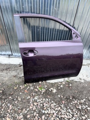 Дверь передние правое toyota urban cruiser nr.0 фото №1