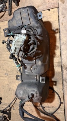 Бак adblue ford ranger 2019r gb3b-5j250-a фото №1