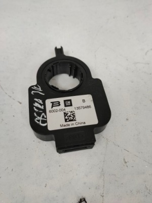 Датчик kąta повороту 13579486 opel astra j фото №1