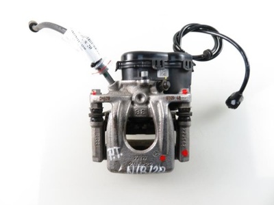 Суппорт правый задняя infiniti q30 фото №1