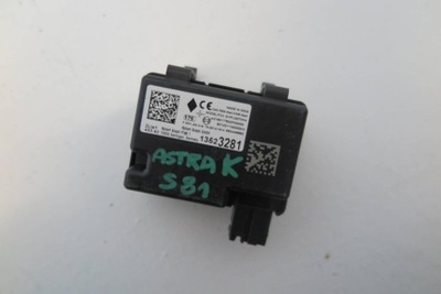 Модуль замка двері opel оригінальний номер 13523281 фото №1