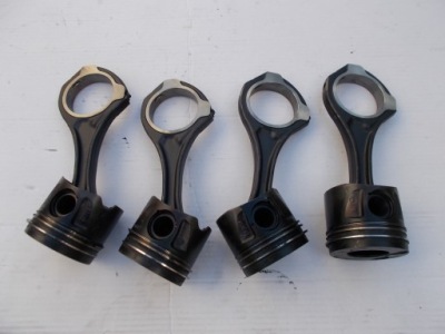 Mercedes r w251 поршень шатун 3.2 cdi фото №1