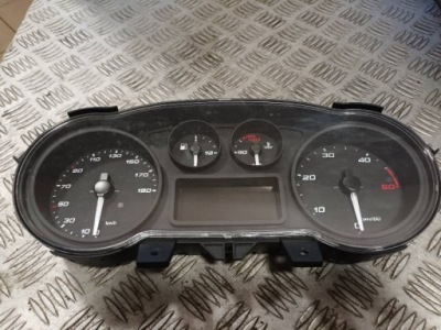 Счетчик iveco daily 14- 5802297179 фото №1