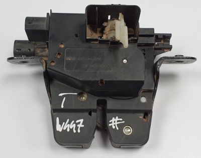 Замок крышки багажника mercedes v-klasa w447 a4477400135 фото №1