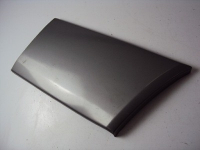 Молдинг крила лівий задня mercedes w124 coupe фото №1