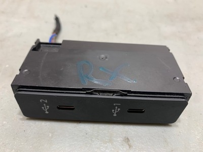 Audi q3 83a port usb 83a035736a фото №1