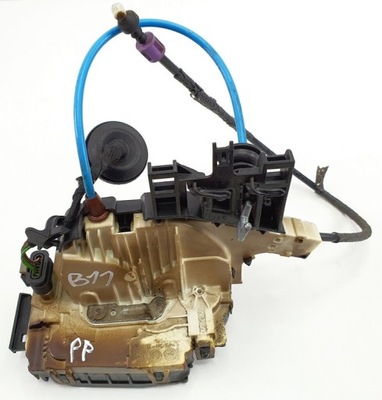 Замок двері правий перед mercedes w166 a1667200135 фото №1