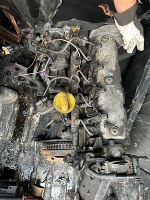 Silnik słupek Renault Laguna II lift 1.9 DCI 120KM F9A