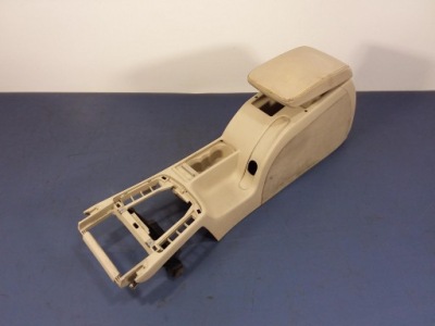 Superb ii подлокотник туннель средний 3t0863241d фото №1