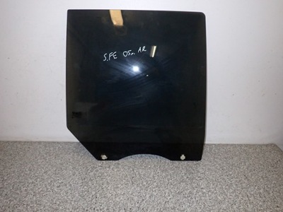 Huyndai santa fe 01- скло двері задня права фото №1